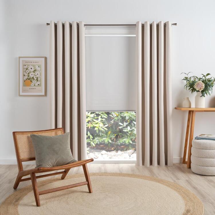 Curtains supplier